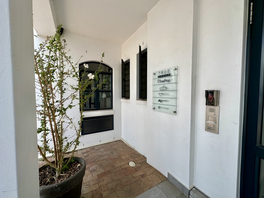 To Let commercial Property for Rent in Jamestown Western Cape